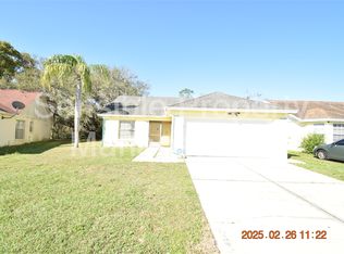 1835 Tarah Trace Dr, Brandon, FL 33510