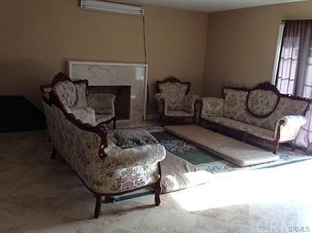 2nd image of 4691 Briarhill Dr