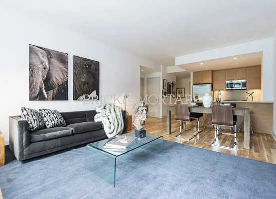 Rented by Brick&Mortar | media 21