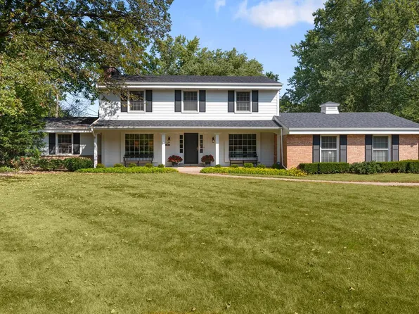 990 West Jonathan LANE, Bayside, WI 53217