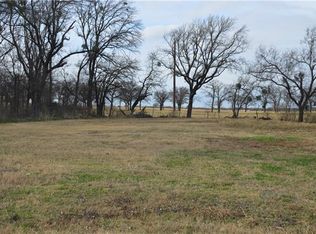 1210 S Brazos Ave, Cleburne, TX 76031