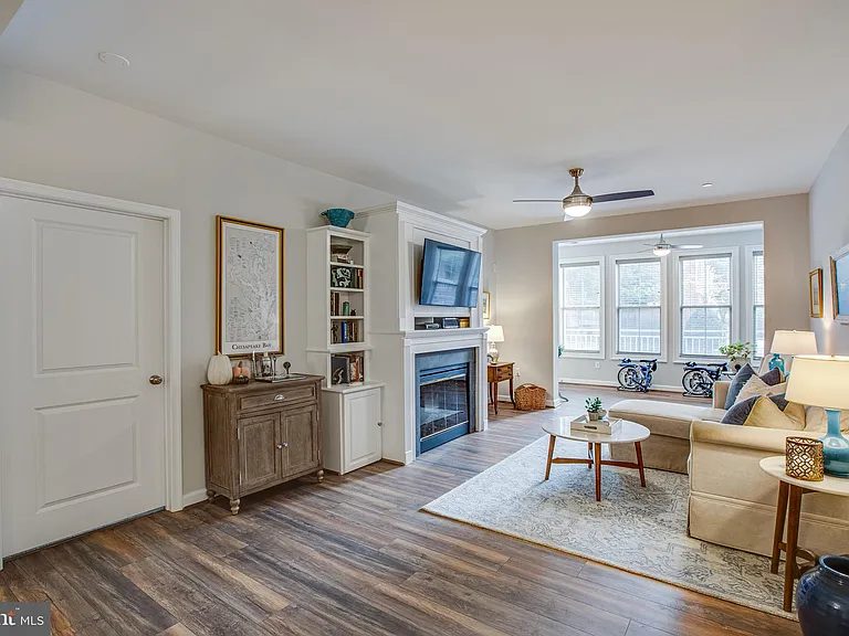 500 Belmont Bay Dr #110 — Photo 8