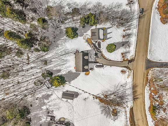 3rd image of 40 Harwood Road