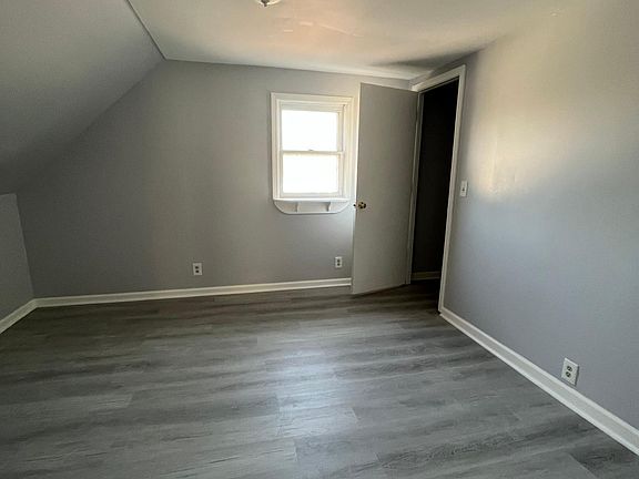 4th image of 59 Park Ave