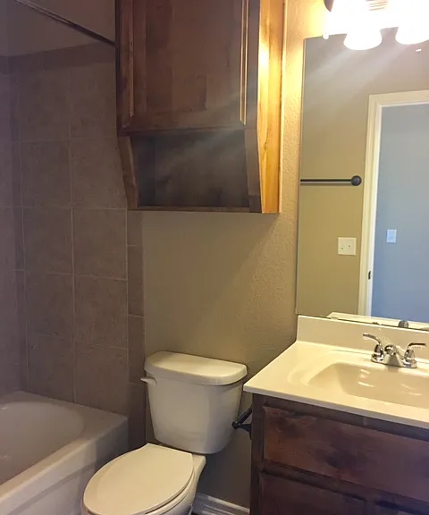 602 Sladecek Dr #A — Photo 8