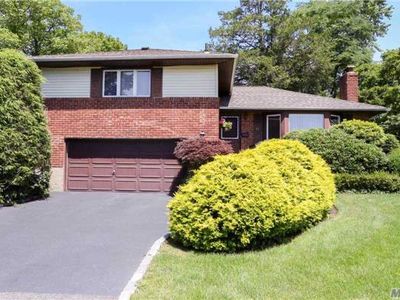 48 Stuart Dr, Syosset, NY, 11791