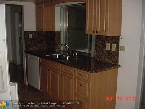 5th image of 4949 NW 47th Ter