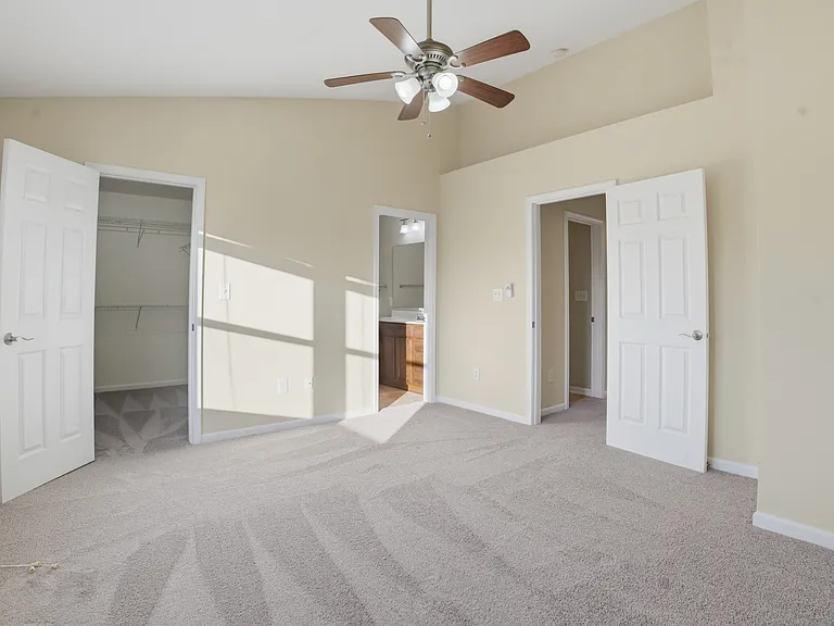 5658 Brownstone Dr — Photo 24