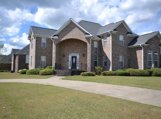 3648 Thornsby Ln, Fayetteville, NC 28306