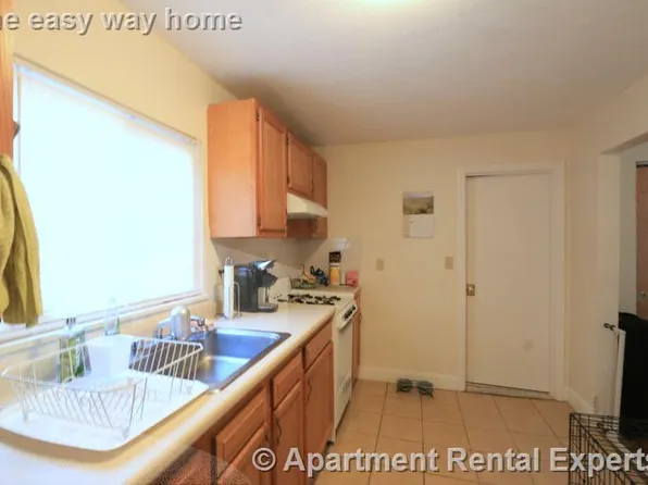 128 Pine St, Cambridge, MA