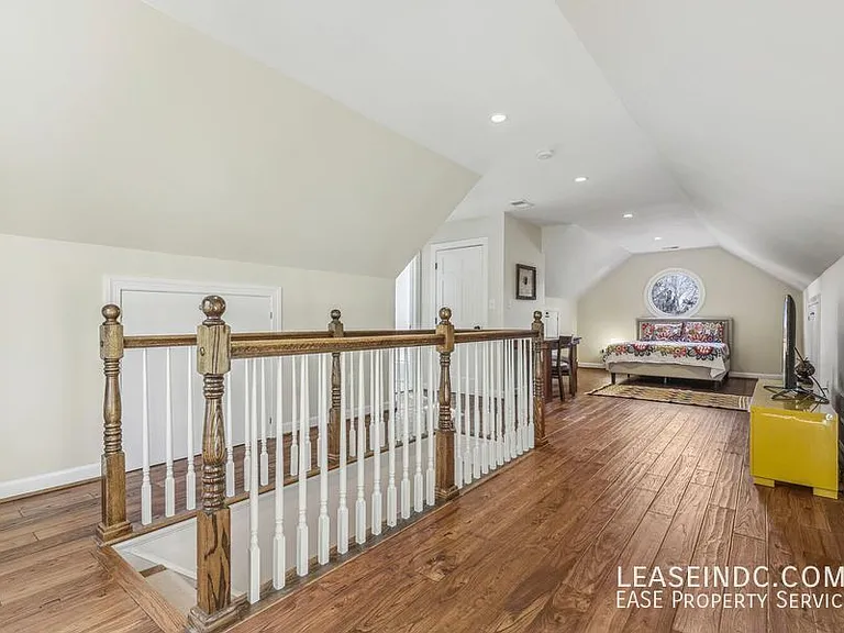4927 Eskridge Ter NW — Photo 30