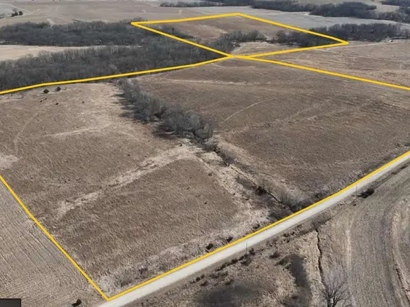 Iowa Ave, Mount Pleasant, IA 52641