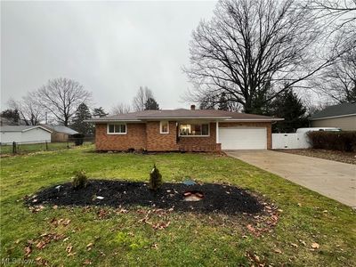 6830 Big Creek Pkwy, Middleburg Heights, OH, 44130