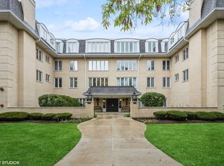 75 6th Ave APT 309, La Grange, IL 60525