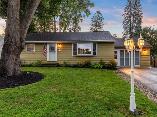 113 Davis St, East Syracuse, NY 13057