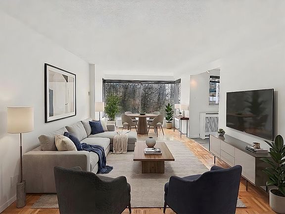 4th image of 4465 Douglas Ave APT 9M