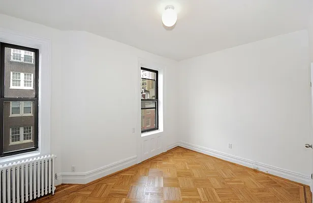 Rented by Aether Property Group | media 18