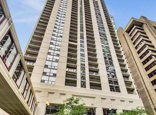 200 N Dearborn St Unit 2102, Chicago, IL 60601