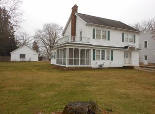 624 W 5th St, Shawano, WI 54166