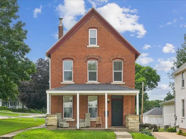 1705 N Algona St, Dubuque, IA 52001