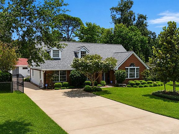 2nd image of 3622 Morningview Dr