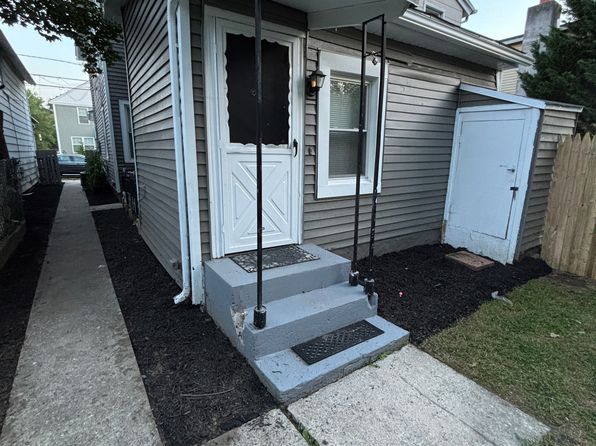 15 W Monroe St APT 2