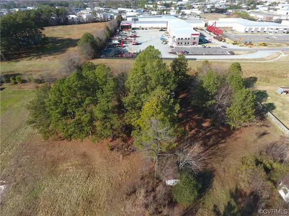 9646 Sliding Hill Rd, Ashland, VA 23005