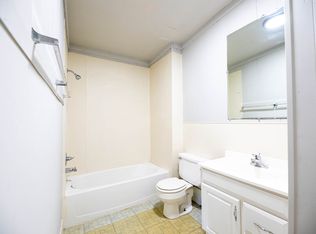 622 Iris St #624-2, Lake Charles, LA 70601