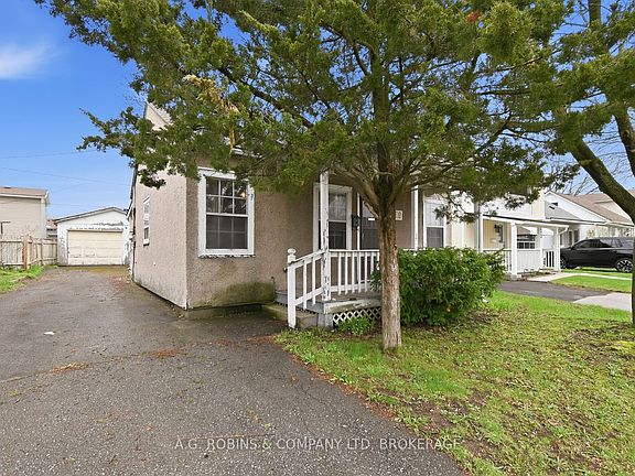 2nd image of 29 McNaughton Rd