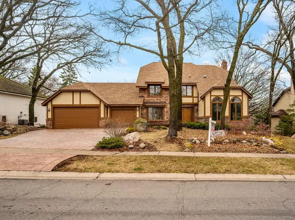 7855 134th St W, Apple Valley, MN 55124