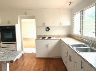 2666 E Manoa Rd, Honolulu, HI 96822