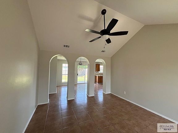 4th image of 2759 Normandy St