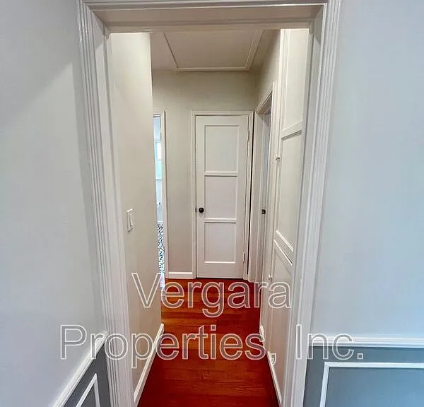 6531 W 85th St — Photo 9