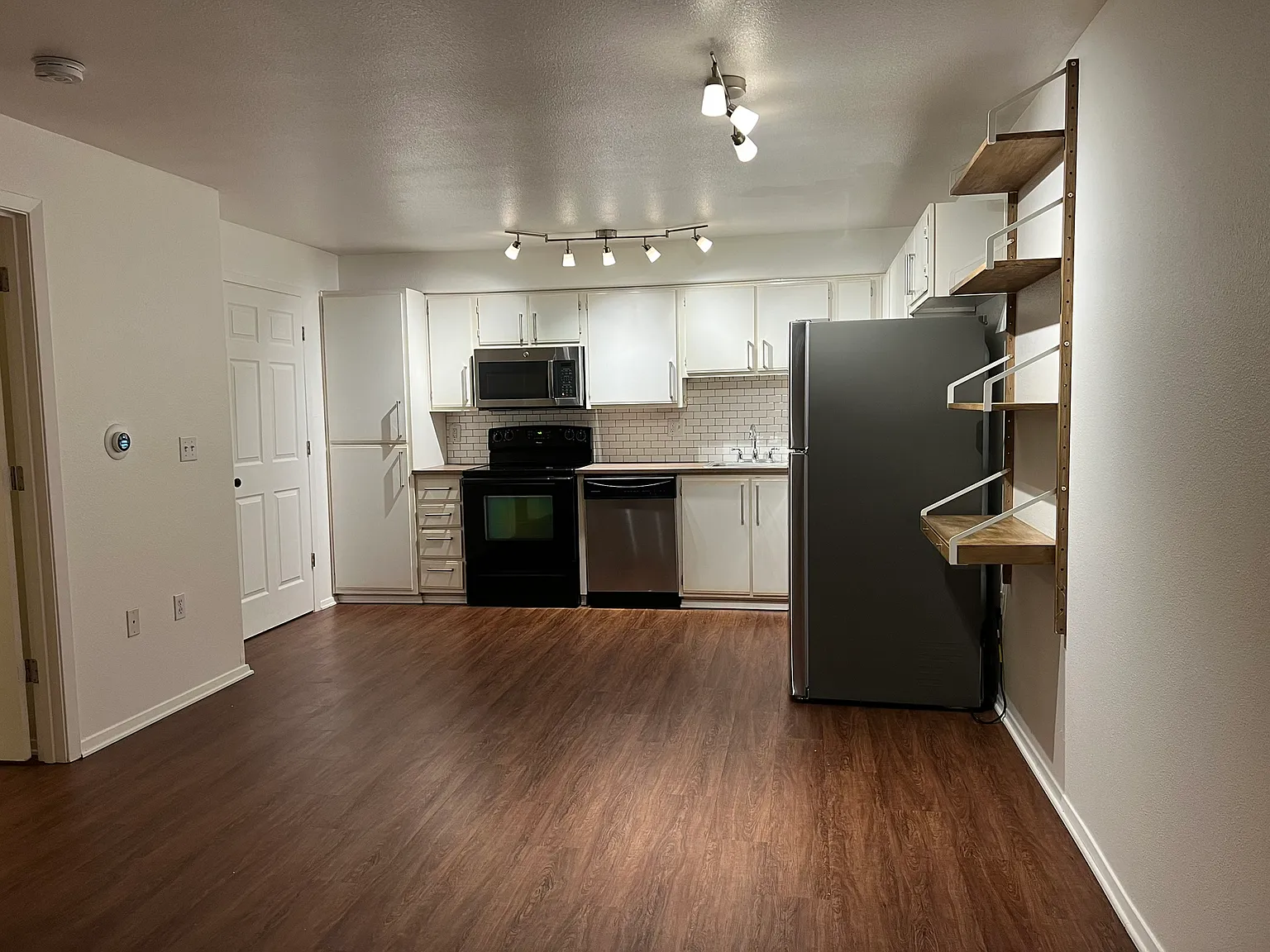 1 bed, 503 sqft, $1,395 — Photo 3