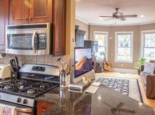 90 Taylor St APT 2, Waltham, MA 02453