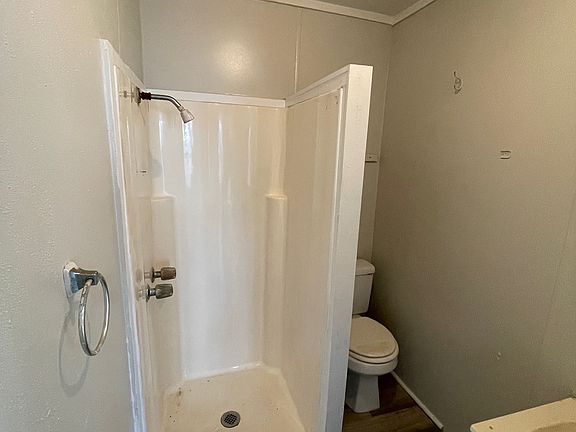 4th image of 713 Baylor St #C