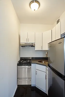 Rented by Gatsby Enterprises, LLC | media 10