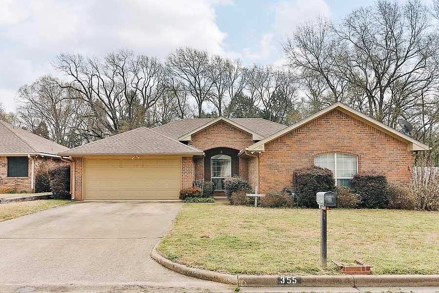 1st image of 355 River Oaks Ln