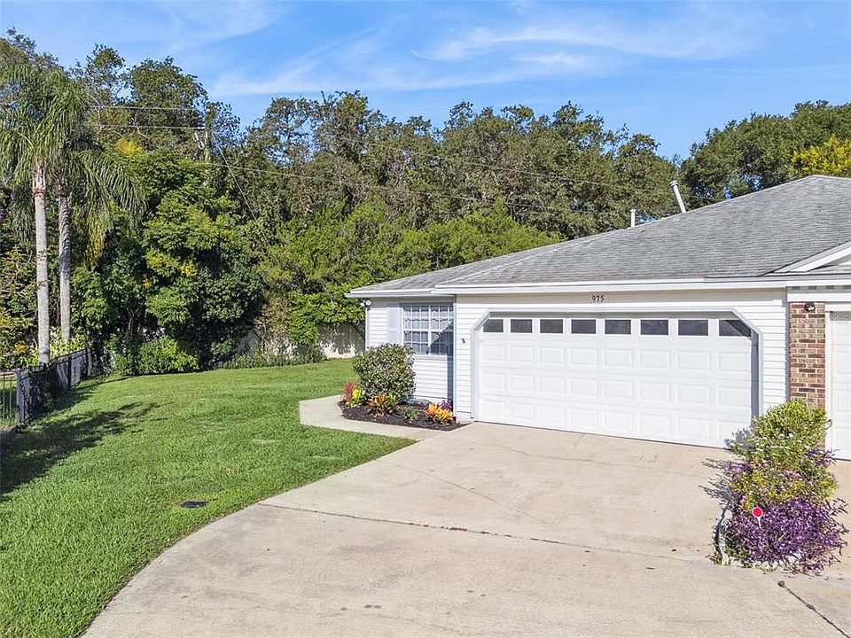1st image of 975 MALDEN COURT