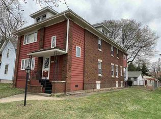 1425 Seminary St, Rockford, IL 61104
