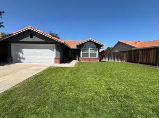 678 Tusky Ave, Los Banos, CA 93635