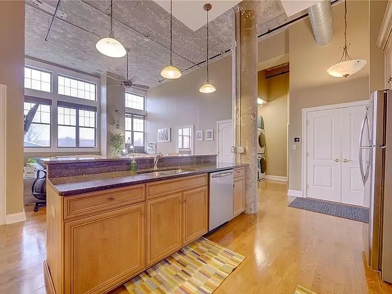33 Mechanic St #219 — Photo 3