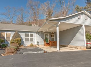 123 Shadowbrook Dr, Asheville, NC 28805