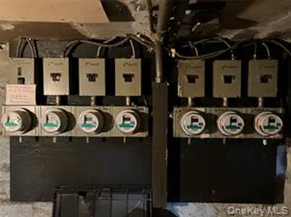 20-14 29th Street image 6 of 11