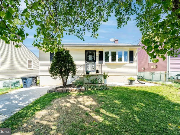 1511 Warren Ave, Landover, MD 20785