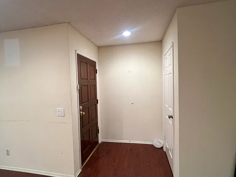 21815 Saticoy St #35 — Photo 17