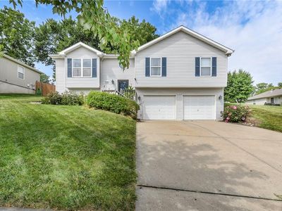 7908 N Ames Ave, Kansas City, MO, 64151