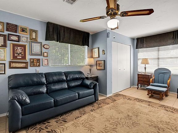 4th image of 2739 Sheilah Dr