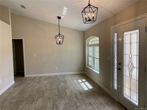 5th image of 5392 N Persimmon Dr