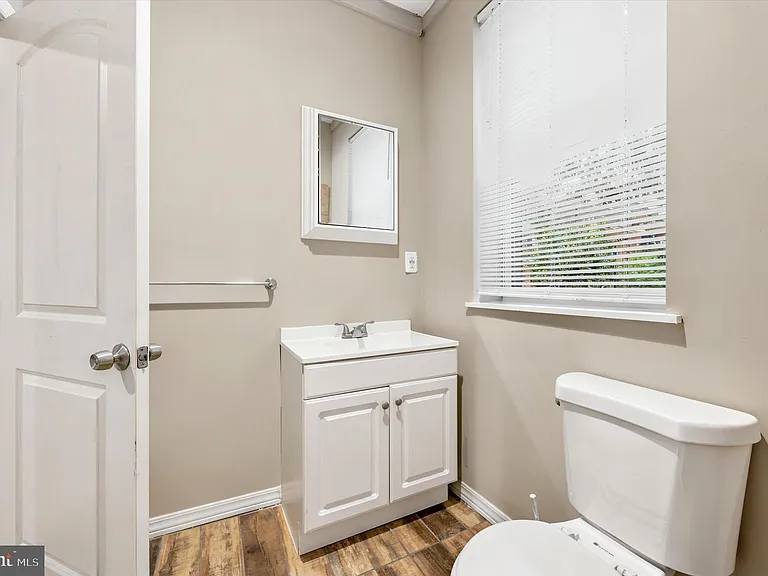 2200 Coral St #1 — Photo 14